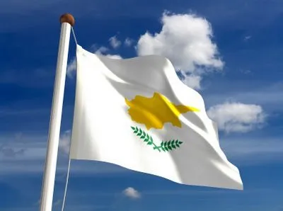 Κύπρος | Με 3 εκατομμύρια ευρώ επενδύσεις δώρο το διαβατήριο! 