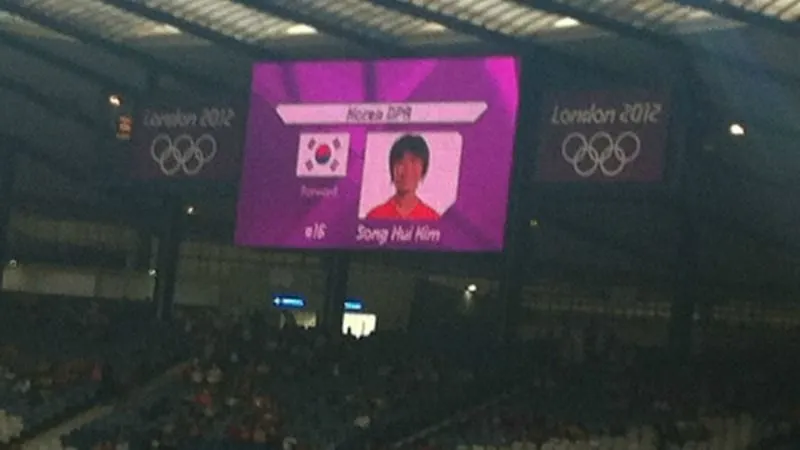 Ολυμπιακοί Αγώνες | Μπέρδεψαν τις σημαίες Βορείου και Νοτίου Κορέας!