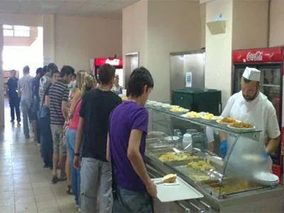 ΤΕΙ Θεσσαλονίκης | Απεγνωσμένοι οι φοιτητές για το λουκέτο στο εστιατόριο 