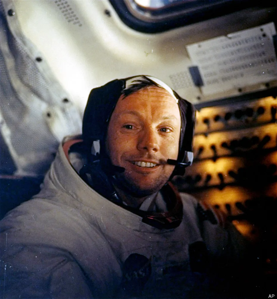 Twitter | Ο θάνατος του Neil Armstrong έγινε trending topic! 