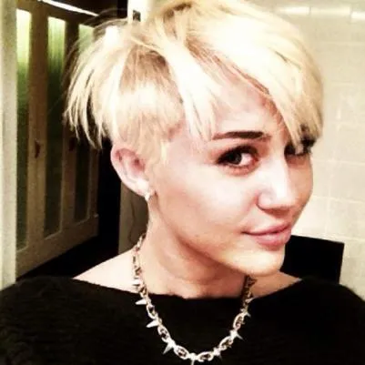 Miley Cyrus | Ο 
