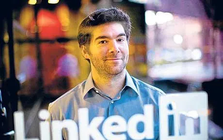 O CEO του LinkedIn δίνει 10 συμβουλές περί ηγεσίας