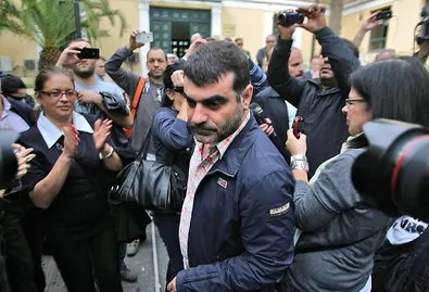 Times - Ελλάδα | Διωκόμενοι οι δημοσιογράφοι, ασύλληπτοι φοροφυγάδες