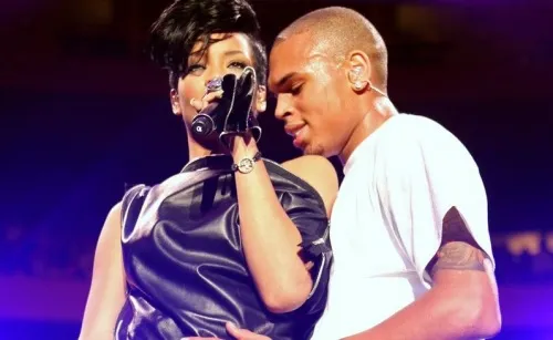 Rihanna | Ξανά μαζί με τον Chris Brown (;)