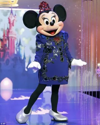  Minnie Mouse | Αλλάζει γκαρνταρόμπα!