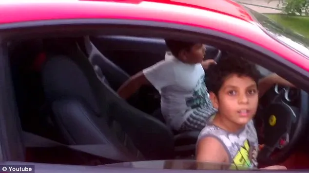 Ο 9χρονος που οδηγεί... Ferrari! [video] 