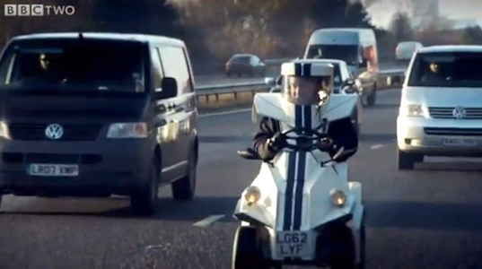 Top Gear | Ταξιδεύοντας με το μικρότερο όχημα στον κόσμο 
