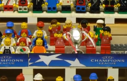 Champions League 2013 | Αναπαράσταση του τελικού από ... lego! [video] 