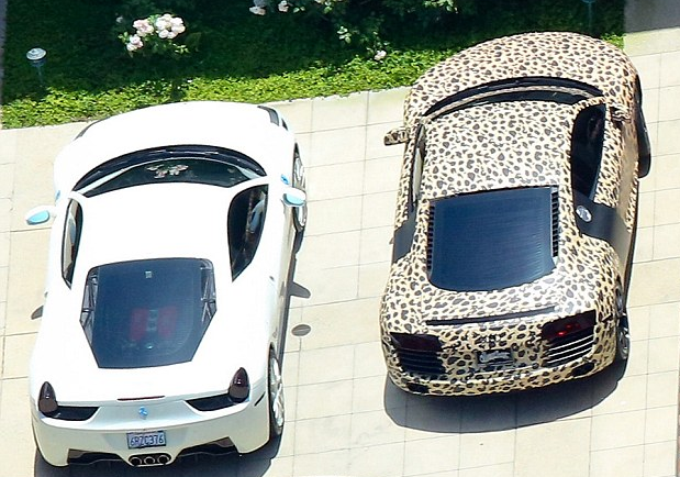 Justin Bieber | Πρόσθεσε στη συλλογή του μία λεοπάρ... Porsche!
