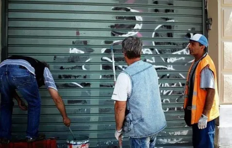 Εκστρατεία καθαρισμού στους δρόμους της Αθήνας