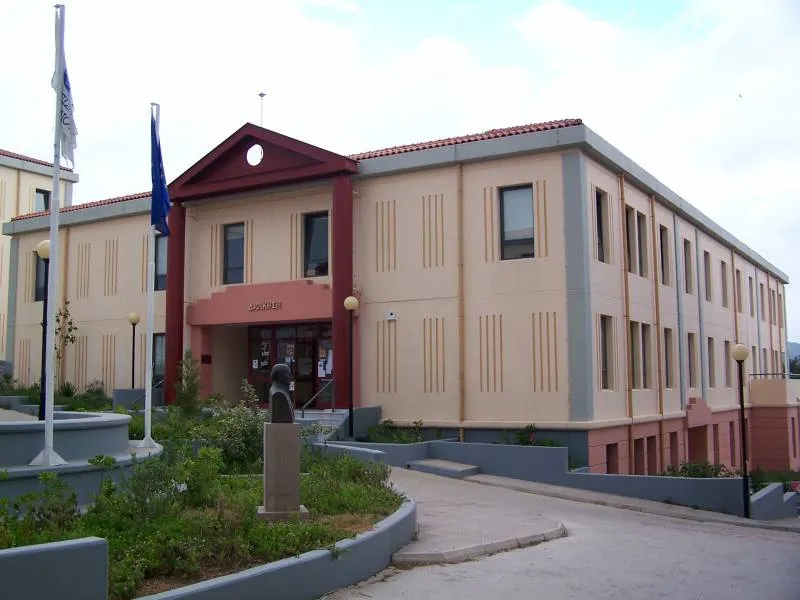 Πανεπιστήμιο Αιγαίου | Άστεγοι φοιτητές έκαναν κατάληψη στο Κτήριο Διοίκησης