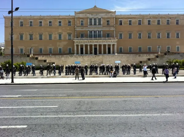 mat-syntagma-110511
