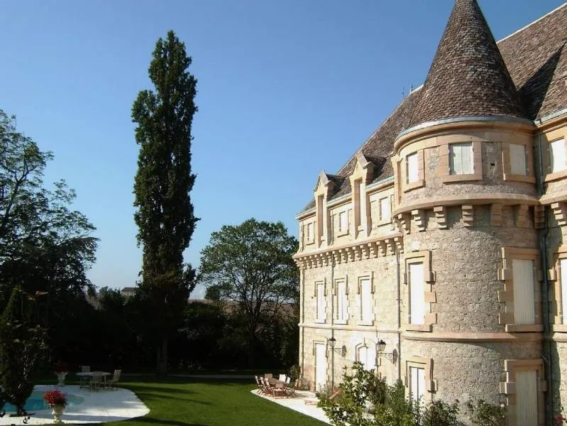 4. Chateau Plombis, France