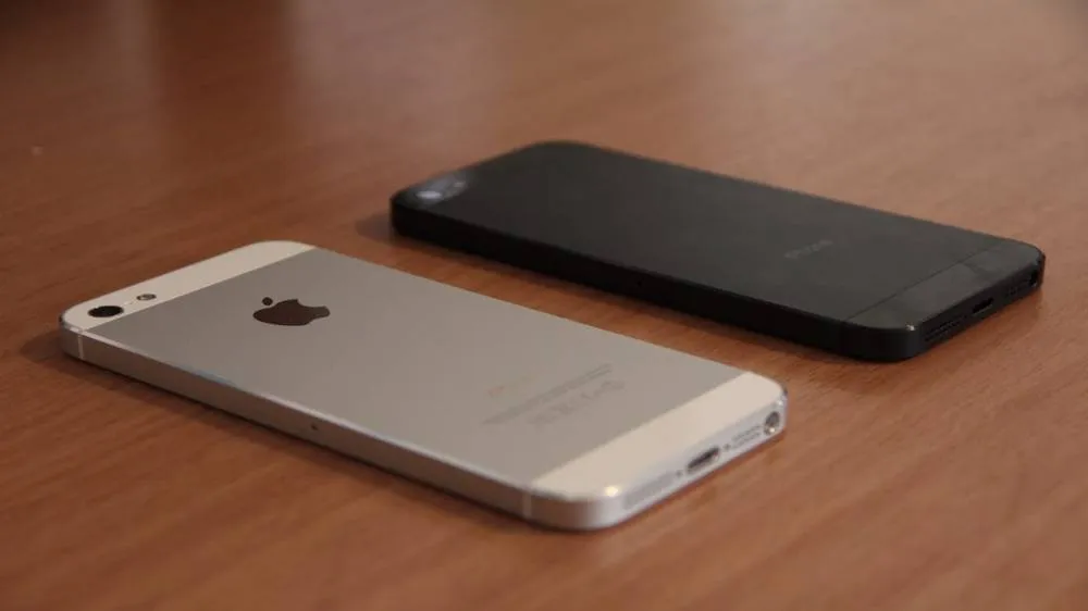 iPhone5: Δωρεάν αντικατάσταση μπαταρίας για συγκεκριμένη παρτίδα