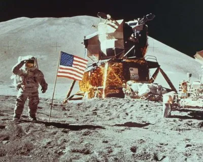 Τελικά ο άνθρωπος πάτησε ή όχι στο φεγγάρι;