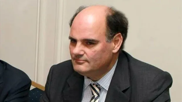 Τ. Κουράκης: «Ο κ. Φορτσάκης λειτουργεί περισσότερο ως συνταγματάρχης και κυβερνητικός επίτροπος και λιγότερο ως πανεπιστημιακός» 