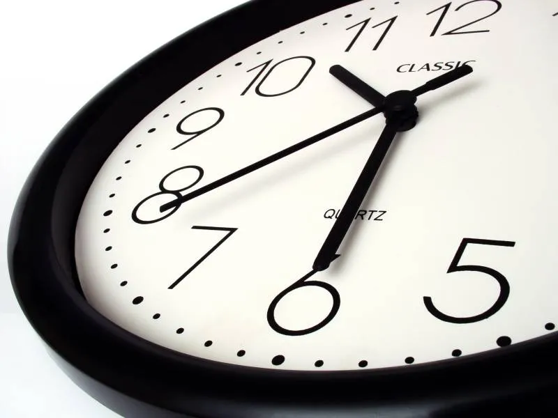 Αλλάζει η ώρα, δείτε πότε πρέπει να αλλάξουμε τα ρολόγια μας!