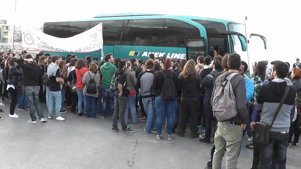 Πανεπιστήμιο Κρήτης: Φοιτητές Απέκλεισαν τα ΚΤΕΛ στο Ρέθυμνο