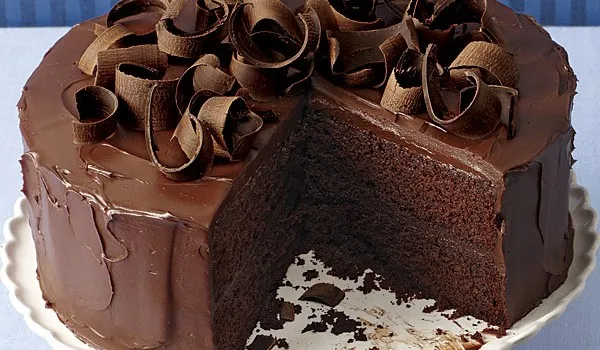 Συνταγές Μαγειρικής: Πανεύκολη τούρτα σοκολάτας!