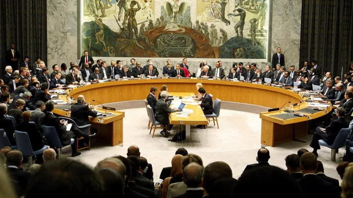 Ομόφωνα έγινε αποδεκτό στον ΟΗΕ το γαλλικό ψήφισμα για το ISIS