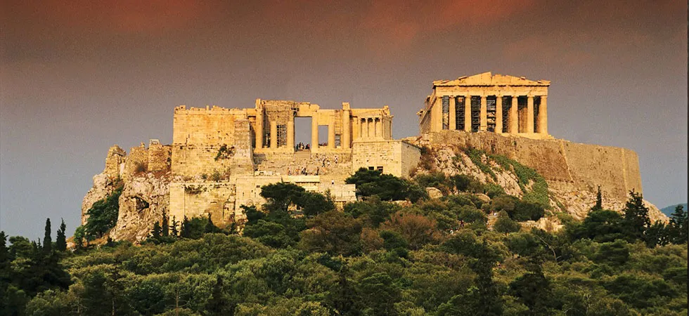 Η Ακρόπολη στα καλύτερα μνημεία για να επισκεφτείς το 2016!