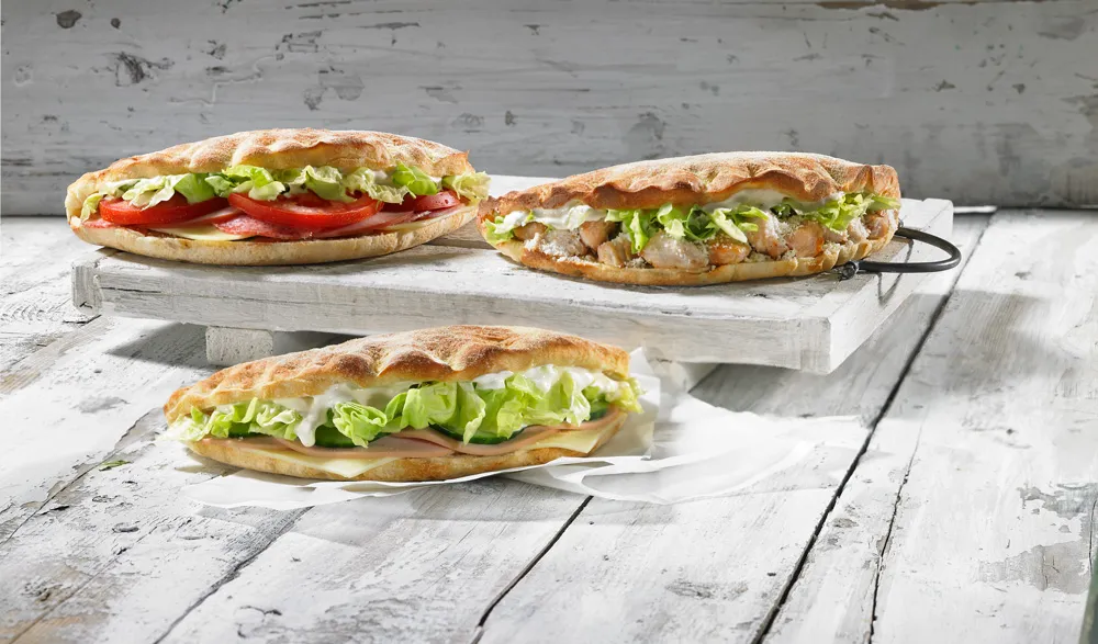 Pizza Fan: Νέο ζυμωτό σάντουιτς από ζύμη πίτσας!