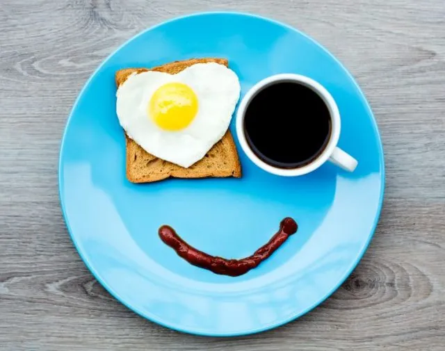 Happy-Breakfast-Plate