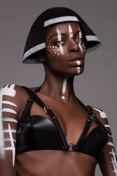 afro-hair-armour-collection-2016-lisa-farrall-luke-nugent-14-586f478808e5a__880