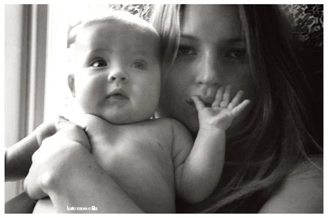 Η κόρη της Kate Moss, Lila Grace, είναι σωσίας της μαμάς της!