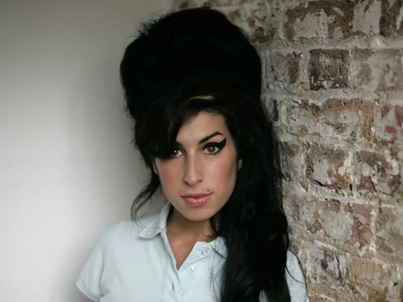 Amy Winehouse: Εντοπίστηκε ένα μοναδικό street art στο Croydon την επέτειο του θανάτου της!