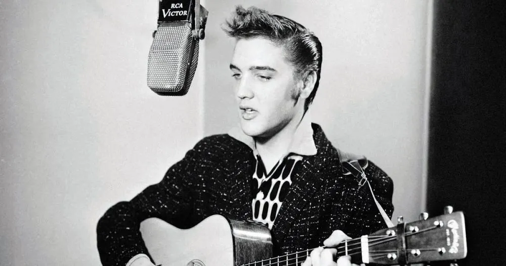 Σπάνια ηχογράφηση του Elvis Presley να τραγουδά σε acoustic!