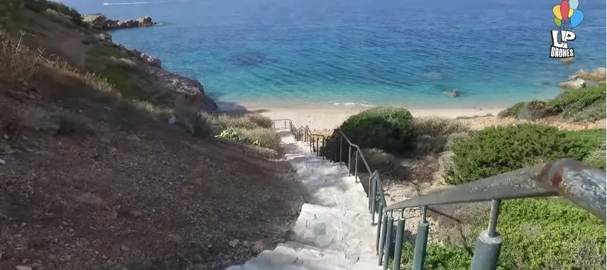 ΚΑΠΕ Σούνιο: Η παραλία που δεν θα πιστέψεις πως βρίσκεται στην Αττική!