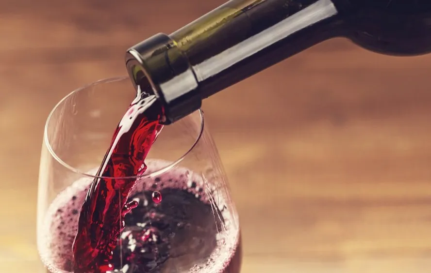 Πώς ΕΝΑ ποτήρι κρασί μπορεί να σου κάνει καλό;