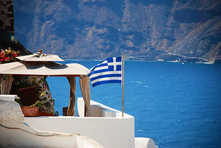 Tι θα απαγορεύεται να κάνεις από του χρόνου στα ελληνικά νησιά;