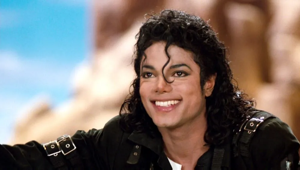 Μάικλ Τζάκσον: Το σακάκι που έβαλε στη διαφήμιση της «Pepsi» βγαίνει σε δημοπρασία