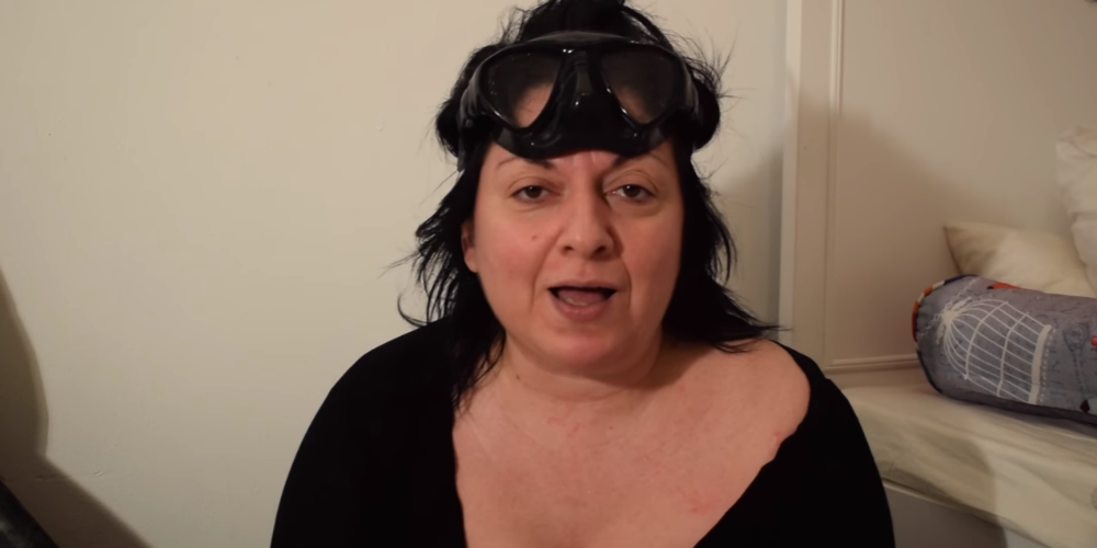 Η Σοφία Μουτίδου δίνει τα ρέστα της στο Youtube! (video)