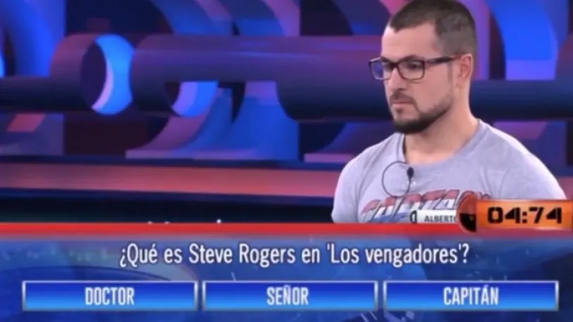Αυτός ο παίκτης τηλεπαιχνιδιού έχασε 100.000 ευρώ γιατί δεν κοίταξε... την μπλούζα του! (video)
