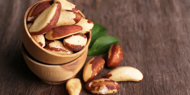 Brazil Nuts: 8 οφέλη για την υγεία σου που θα σε κάνουν να τα βάλεις στη διατροφή σου!