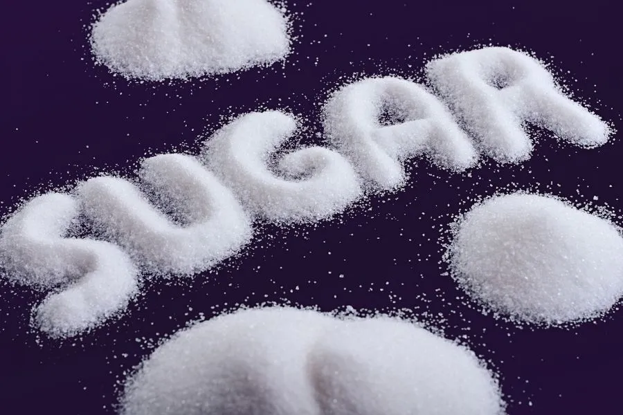 12 σημάδια που φανερώνουν πως καταναλώνεις μεγάλη ποσότητα ζάχαρης!