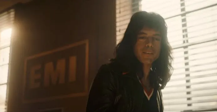 Bohemian Rhapsody: Κυκλοφόρησε το πρώτο teaser της ταινίας και «ανατριχιάσαμε»! (video)