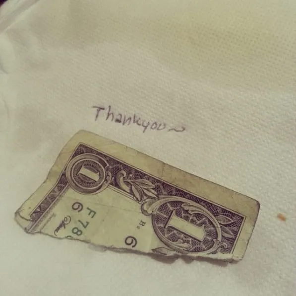 10 απαράδεκτα πράγματα που έχουν αφήσει σε σερβιτόρους για tips!