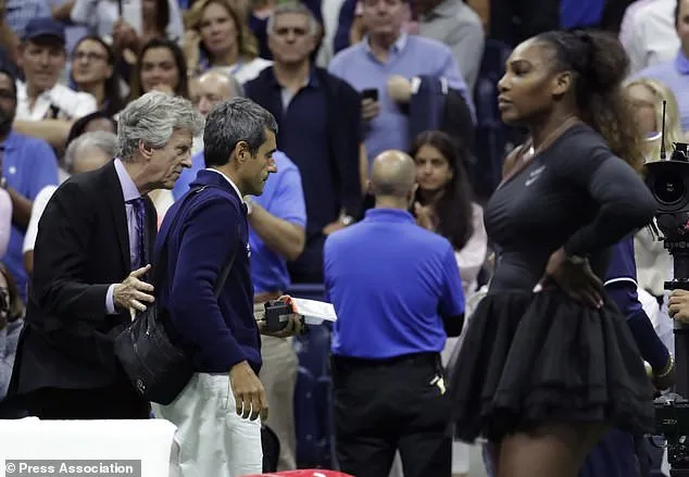 Serena Williams: Έξαλλη σπάει τη ρακέτα της και φωνάζει στον διαιτητή! (video)