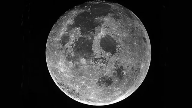 Οι πιο μυστήριες φωτογραφίες από τη Σελήνη