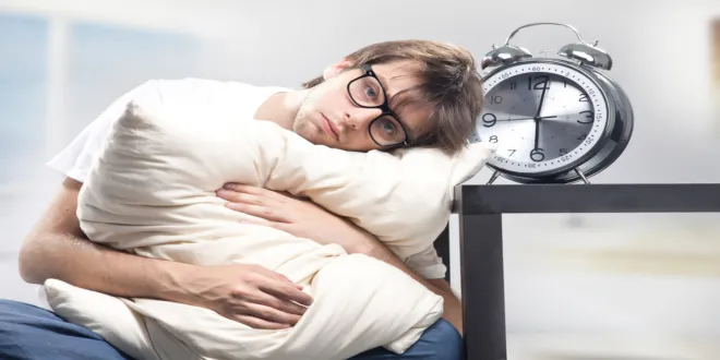6 tips που θα σε βοηθήσουν να μείνεις ξύπνιος μετά από ένα καλό ξενύχτι!