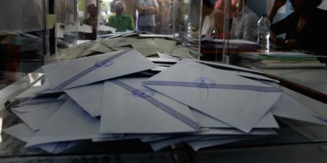Εθνικές Εκλογές 2019: Κάλπη κλάπηκε από εκλογικό τμήμα στα Εξάρχεια!