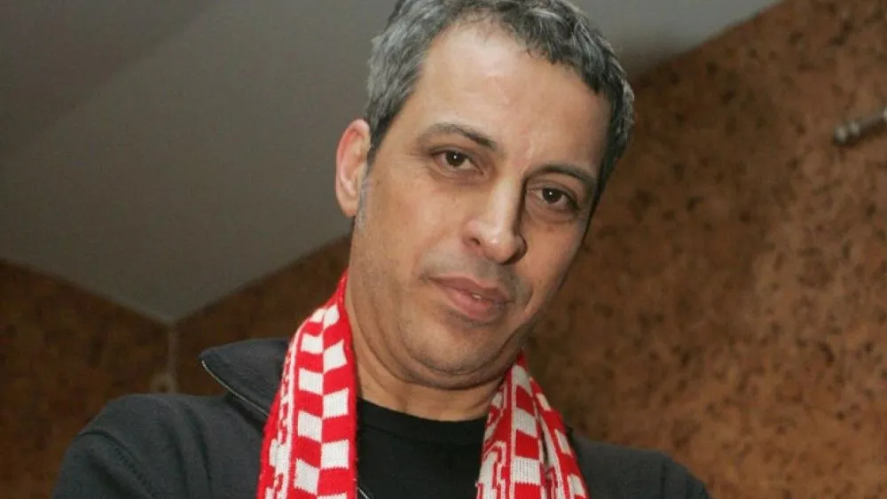 Θύμα ξυλοδαρμού ο Θέμης Αδαμαντίδης - Μεταφέρθηκε στο νοκοσομείο
