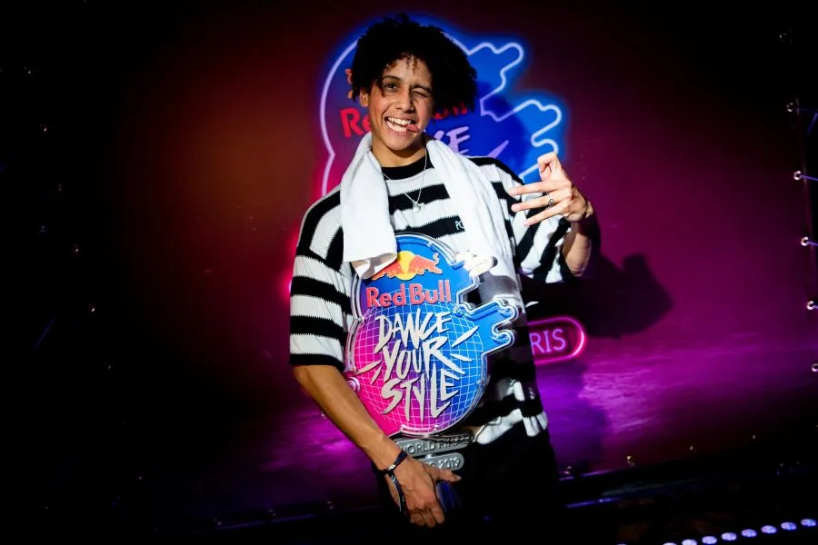O 17χρονος Shinshan είναι ο πρώτος Παγκόσμιος Πρωταθλητής του Red Bull Dance Your Style