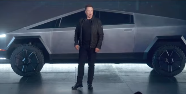 Tesla: Η παρουσίαση του νέου ηλεκτρικού φορτηγού της εταιρείας ήταν... φιάσκο