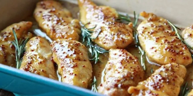 Εύκολες συνταγές: Κοτόπουλο στο φούρνο με μέλι και θυμάρι