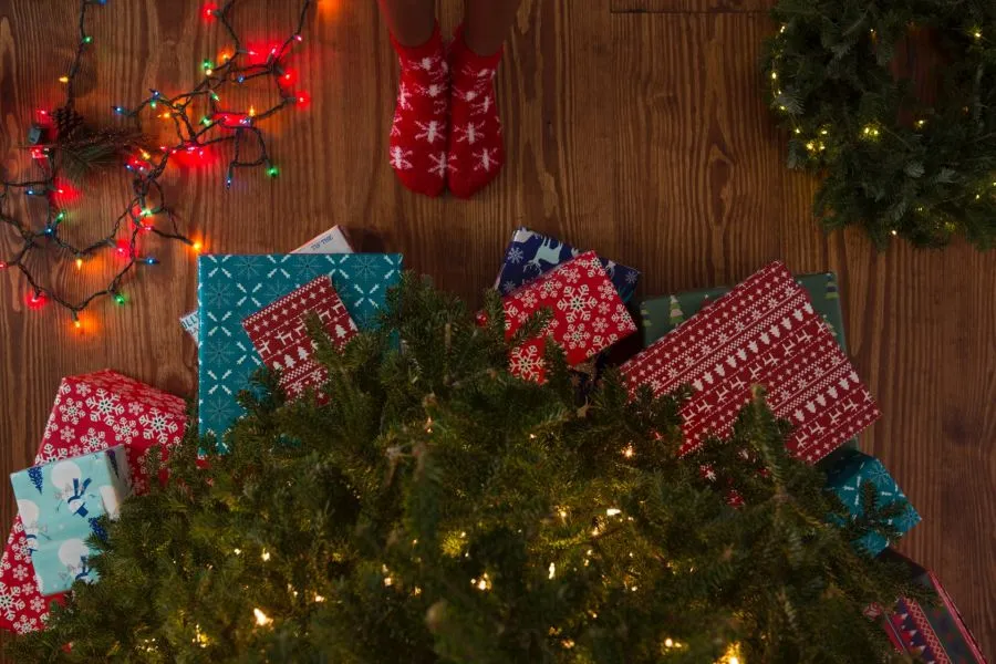 Χριστούγεννα 2019: 13 οικονομικά δώρα για τους γονείς σου!